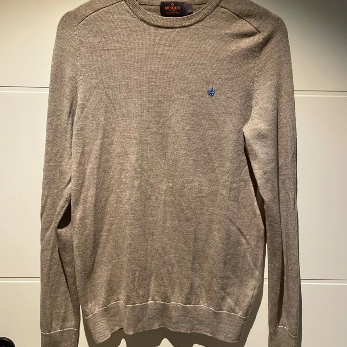 Beige tröja i merinoull från Morris