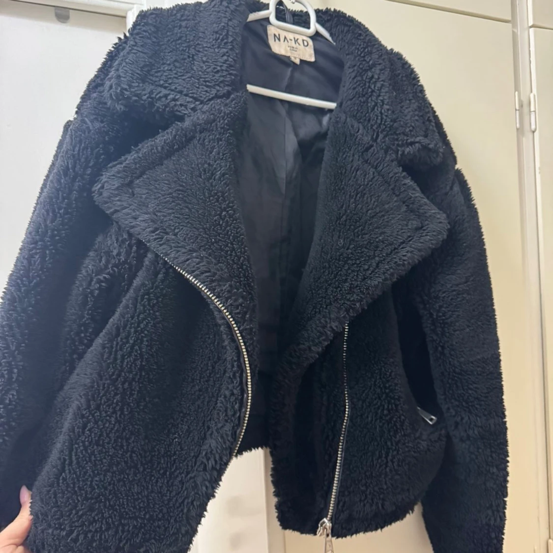 Svart teddyjacka - 1