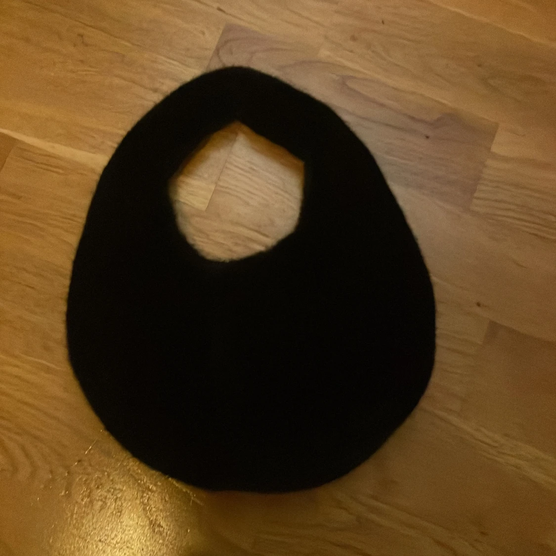 Svart väska från hm