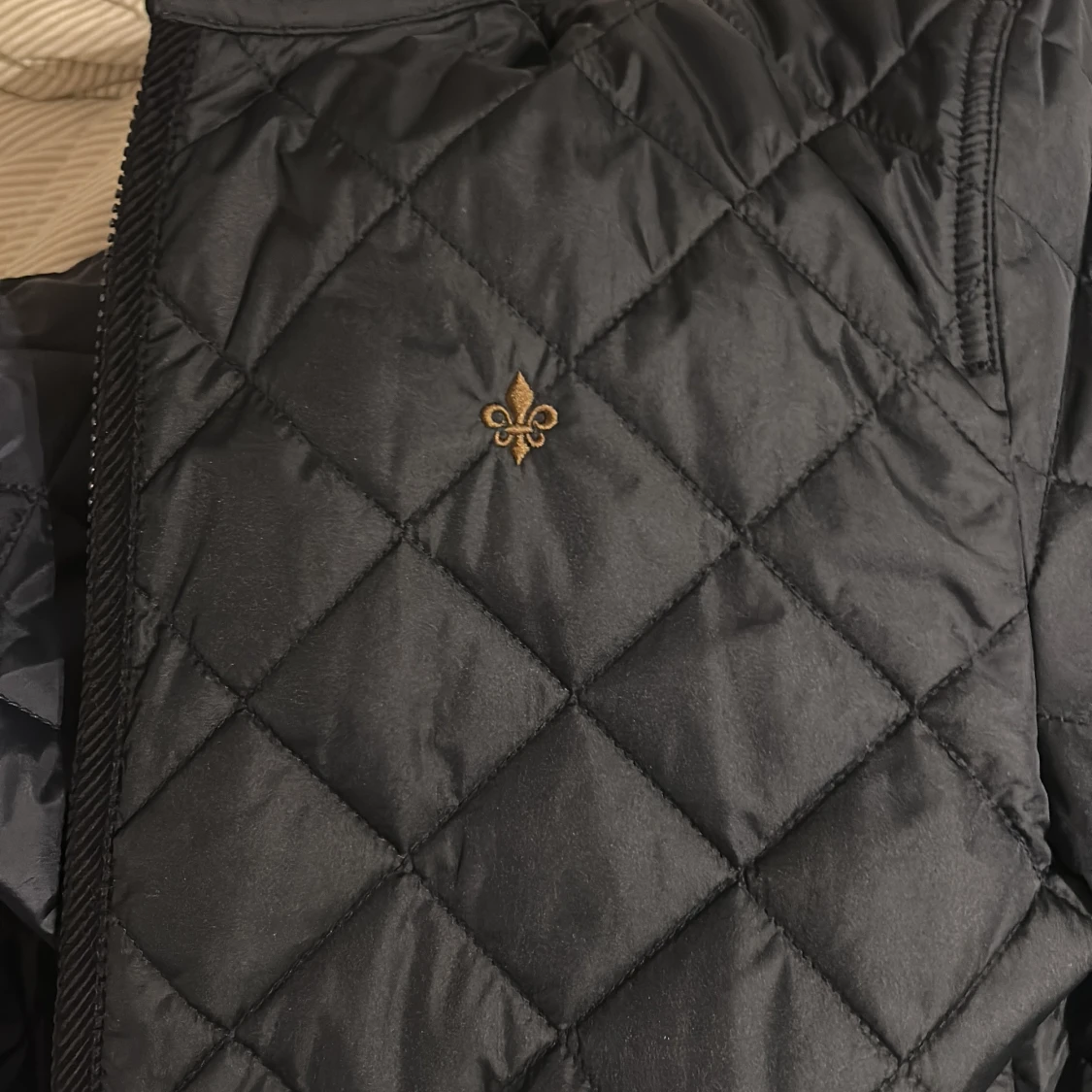 Mörkblå quiltad jacka från Morris - 2