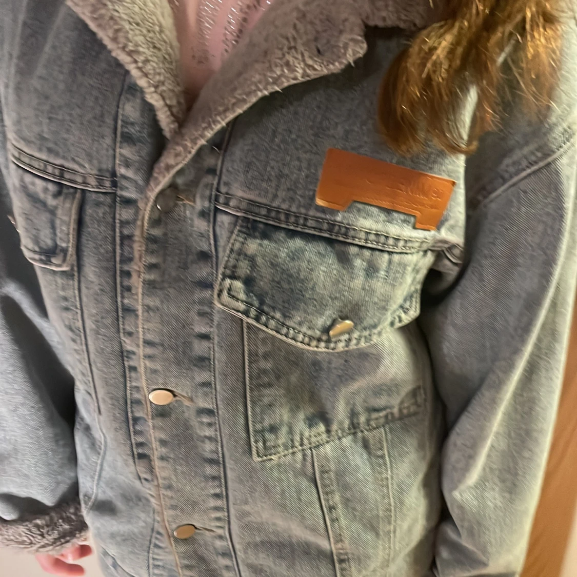 Oversized jeansjacka med teddyfoder - 2