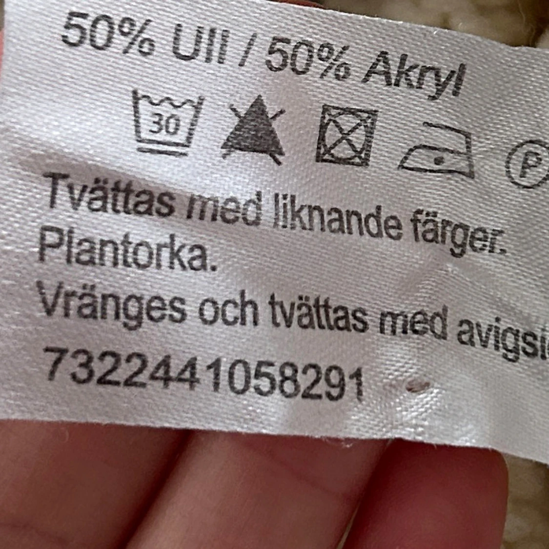 Stickad tröja med polokrage  - 4