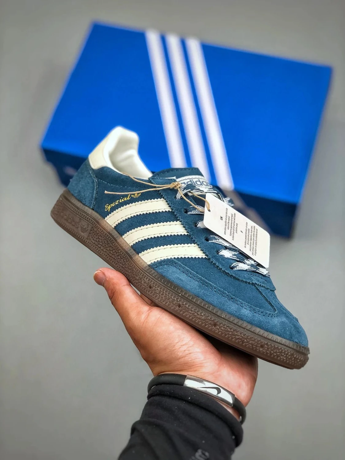 Adidas Spezial blå sneakers