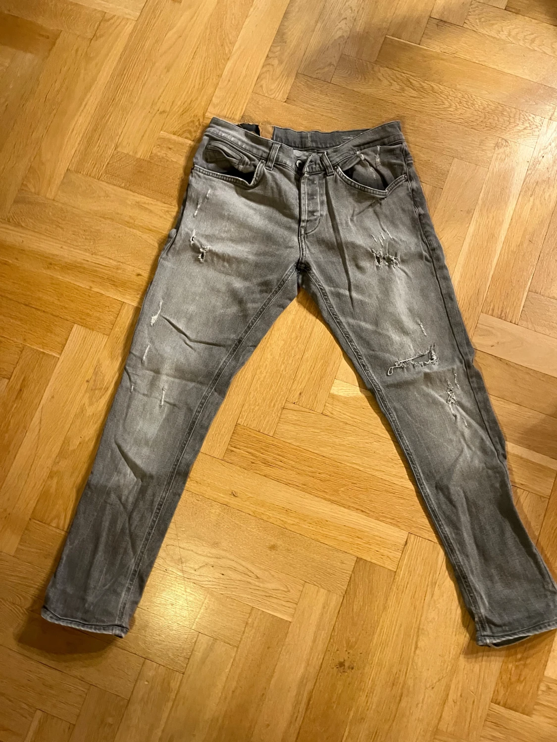 Grå Dondups W32 - 1