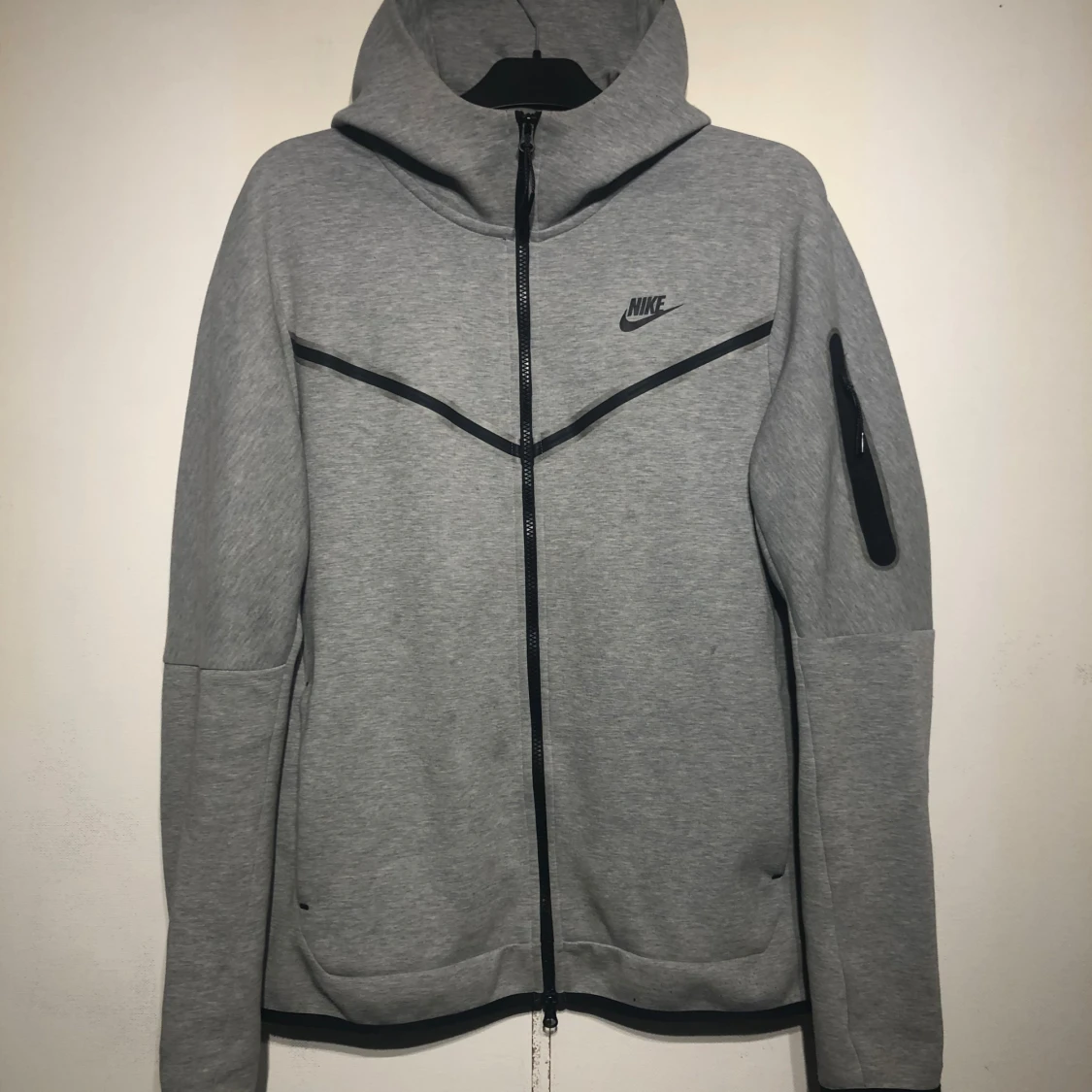 Nike Tech Grey Top
