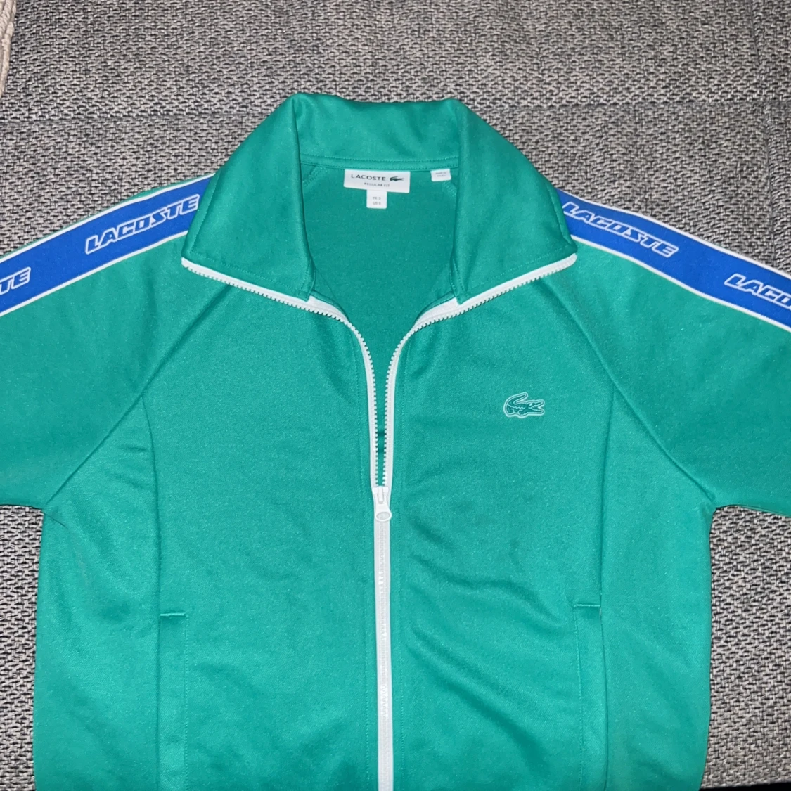 Grön tracksuit från Lacoste - 1