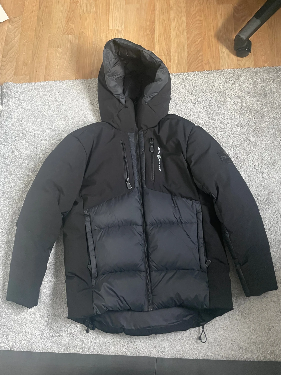 Svart Sail Antarctica dunjacka