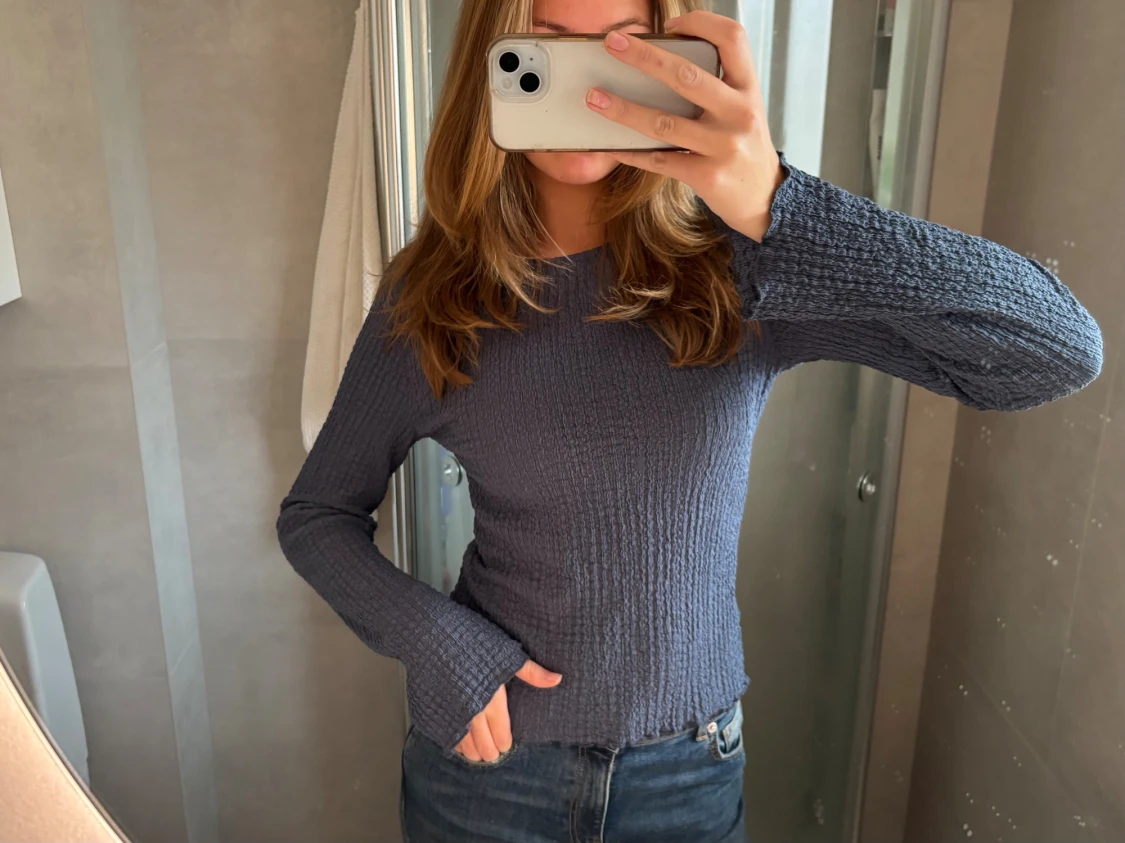 Långärmad blå topp - 1