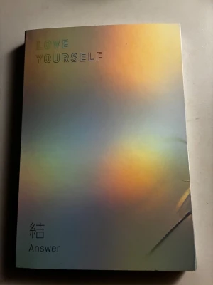 BTS Love Yourself Answer ver F - Frågor? Skriv baraaa (plus frakt och kommer med massa freebies) ❤️