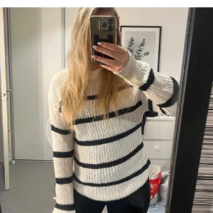 Tröja - Tröja från lager157🖤Aldrig kommit till användning 