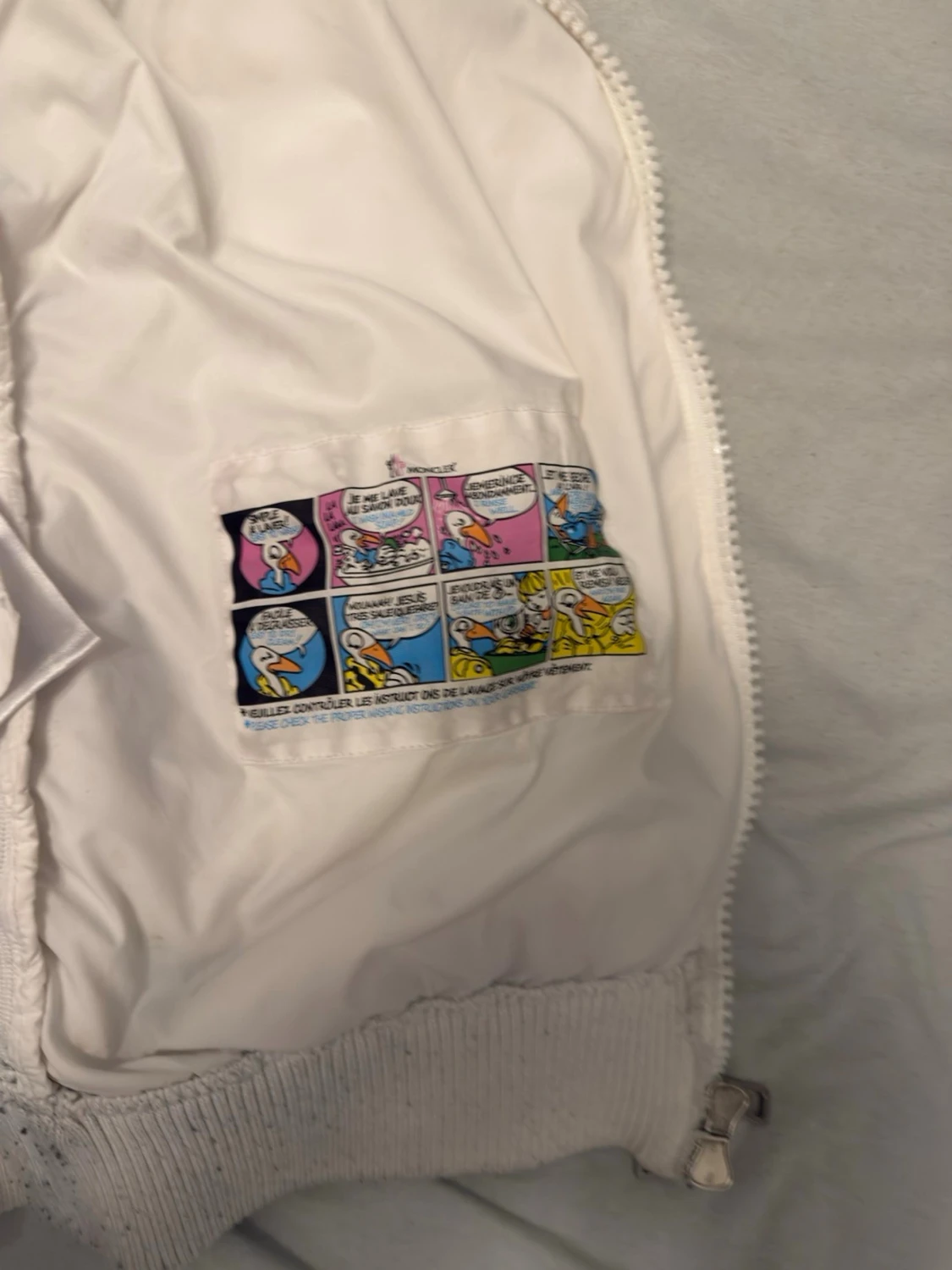 Vit Moncler pufferjacka med huva - 3