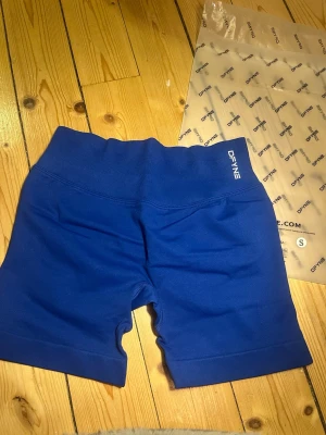 Blå DFYNE shorts - Blå shorts från DFYNE, modellen Impact. De är helt nya och oanvända💕