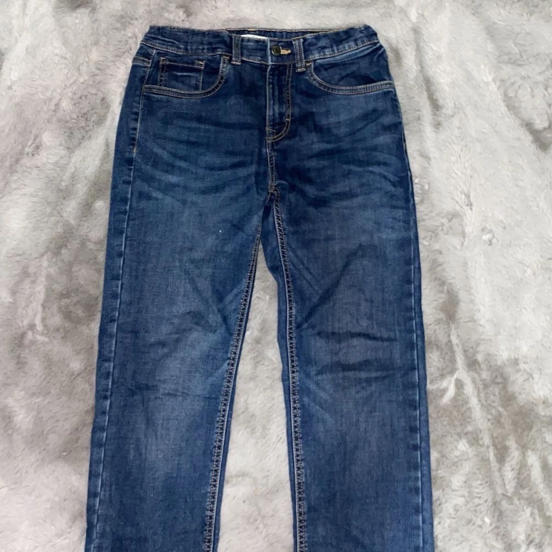 Blå jeansbyxor från Lindex