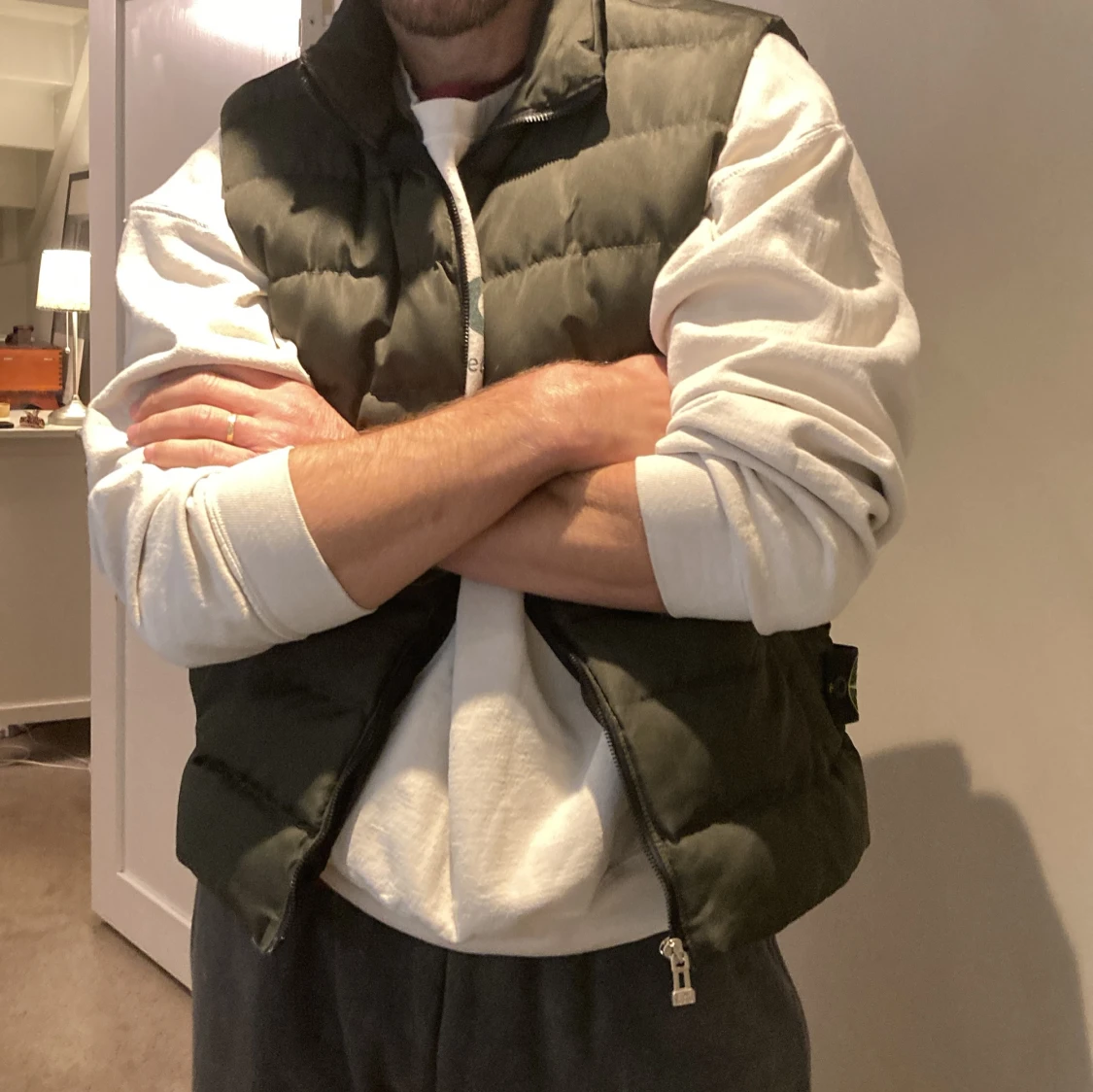 Mörkgrön dunväst från Stone Island - 2