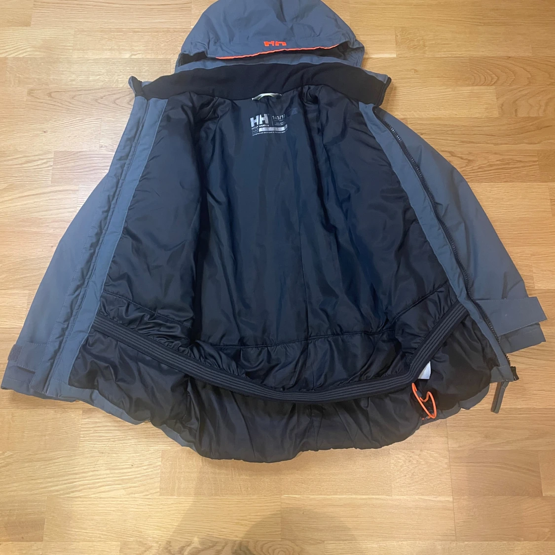 Skidjacka från Helly Hansen i storlek 140 - 3