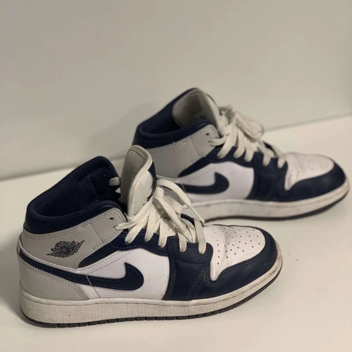 Nike Air Jordan 1 Mid Navy/Vit - 1