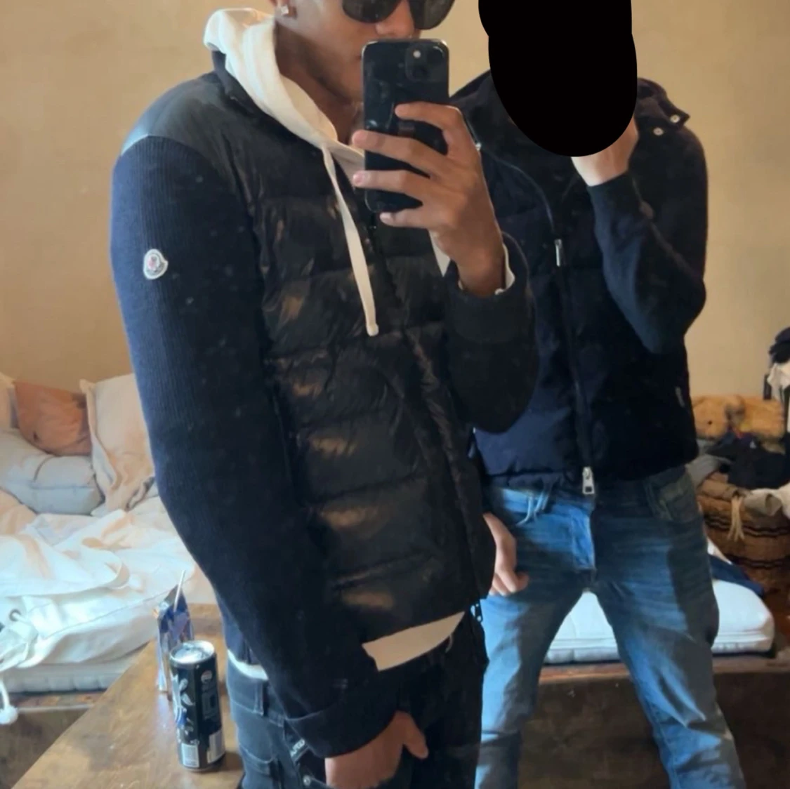 Svart pufferjacka från Moncler