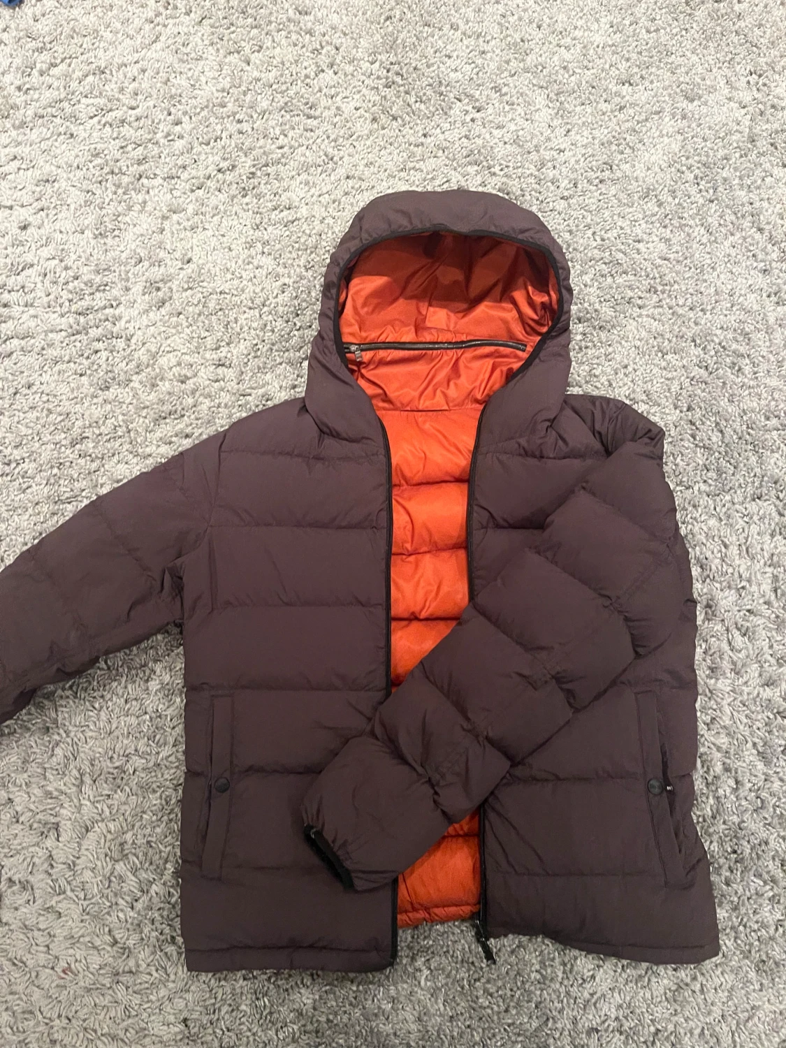 Vändbar pufferjacka orange/brun från herno