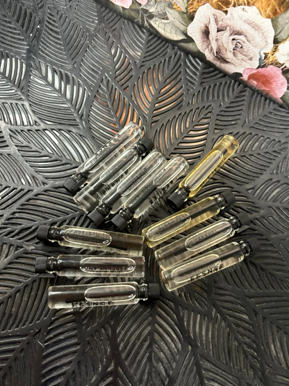 Essence parfymprov-set, 10 st