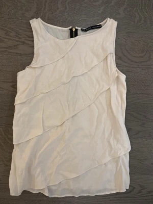 Volang blus - Otrolig snygg och trendig!!💘