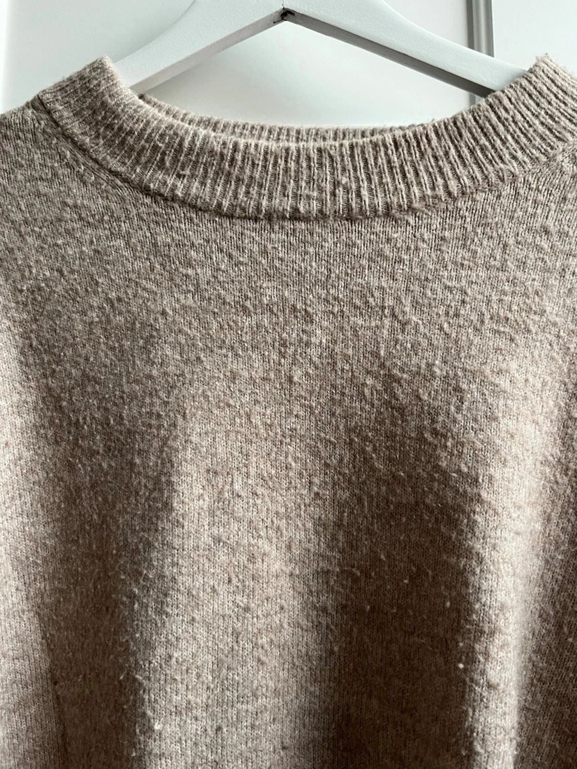 Mörkare Beige stickad tröja från H&M - 1