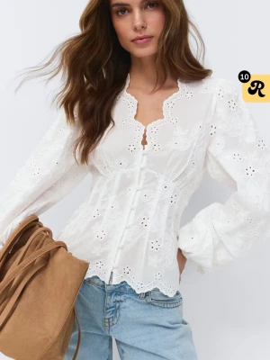 Blus - Virala blusen från ginatricot. Storlek S, bara provad!