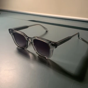 Chimi  - Helt nya chimis knappt använda. Skick 10/10. Köpta på nk i Stockholm, finns kvitto. Har inget fast pris så det är bara  komma med förslag! 