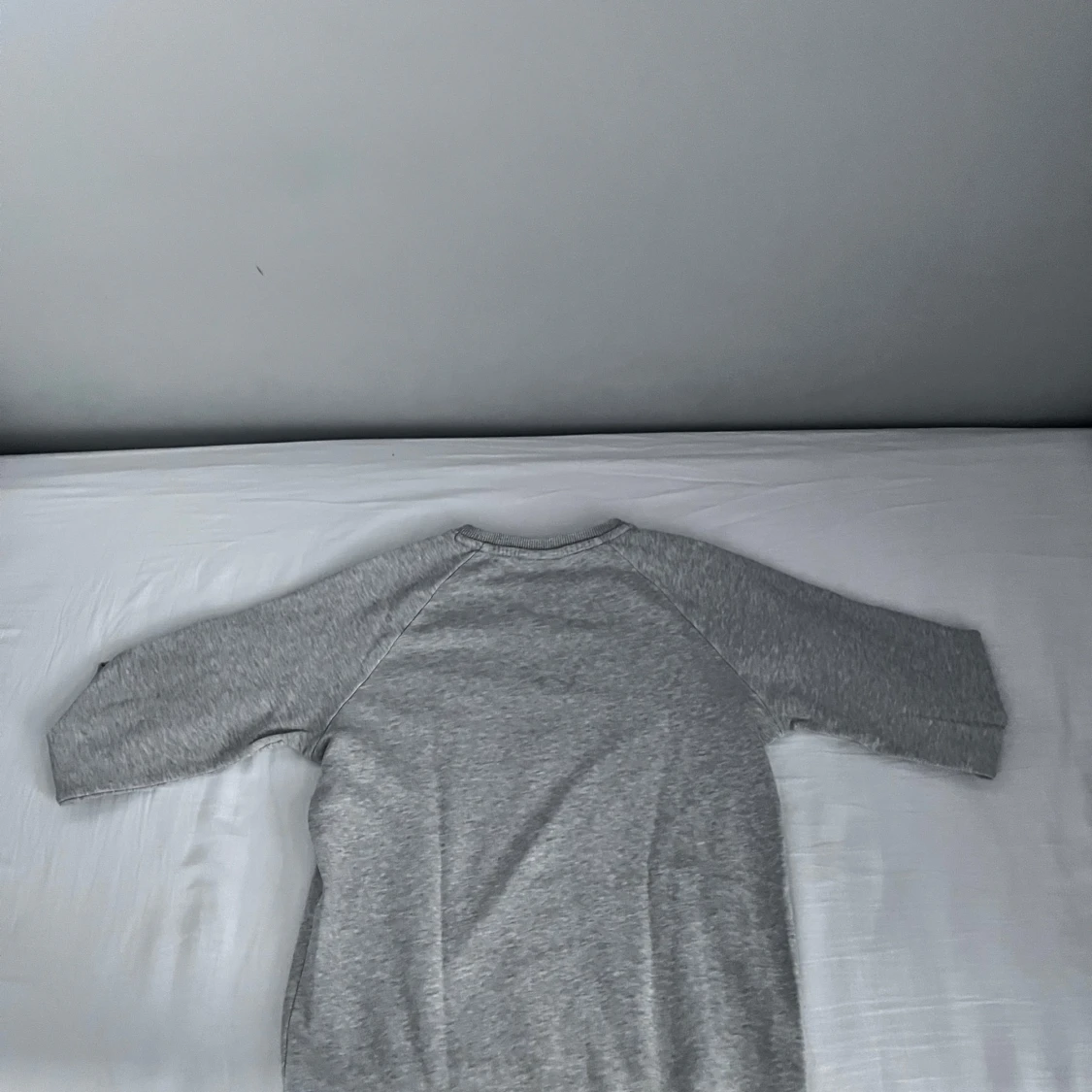 Grå sweatshirt från Peak Performance - 1