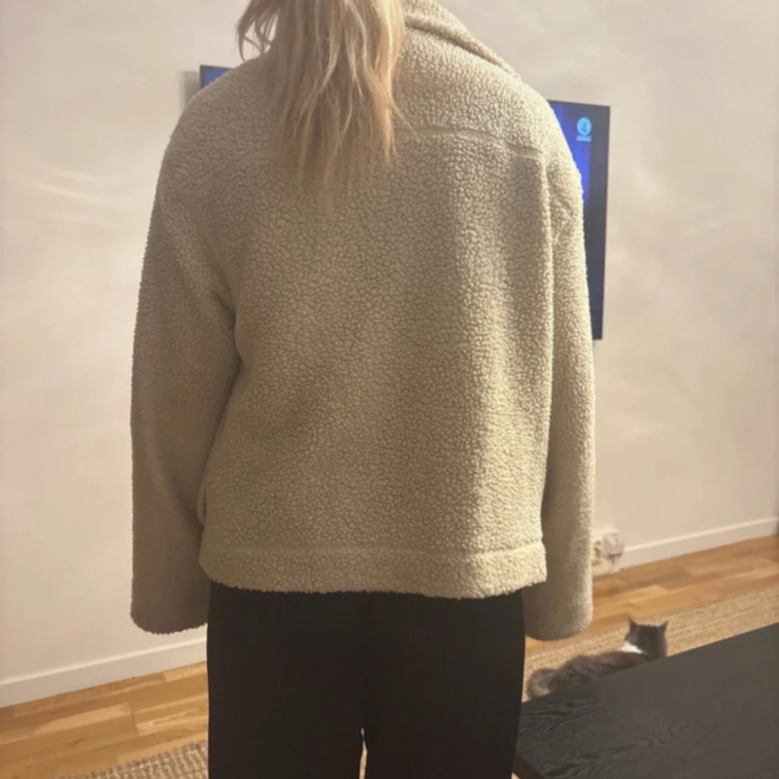 Beige teddyjacka med dragkedja M - 2