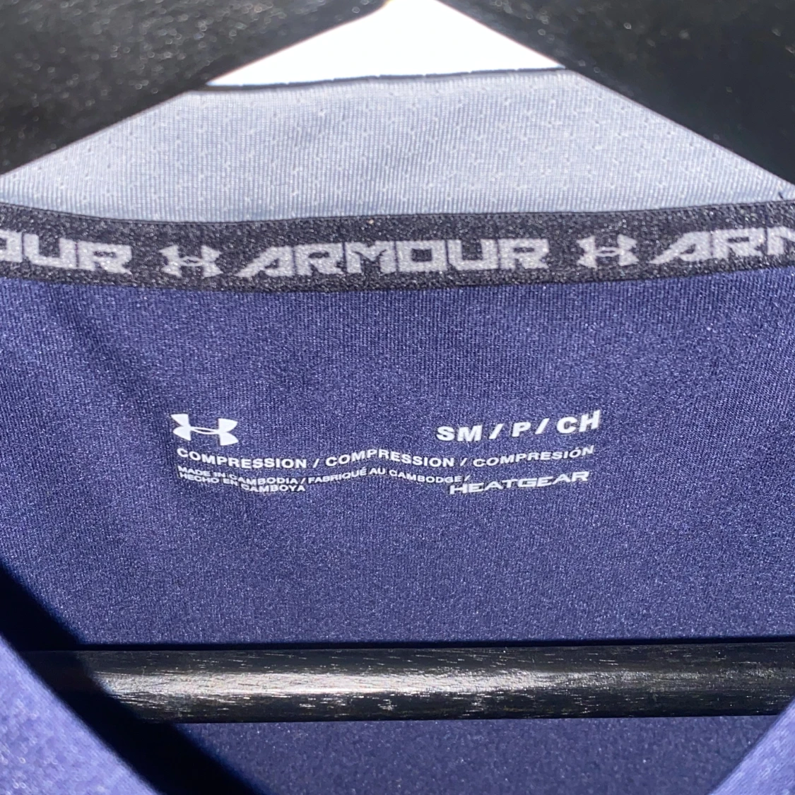 Mörkblå träningstopp från Under Armour - 2