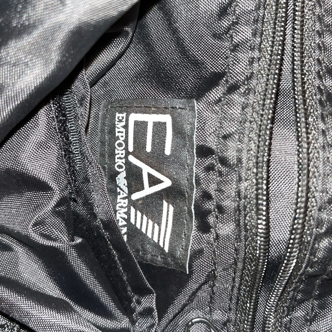 Svart axelväska från Emporio Armani - 2