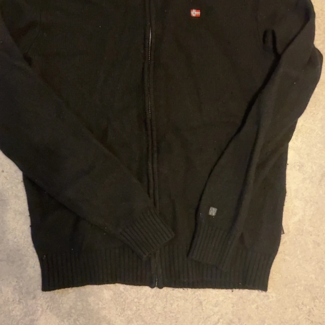 Svart kofta från Napapijri