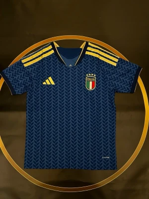 Italien tröja 2026 VM - Riktigt fet, helt ny, VM 2026.