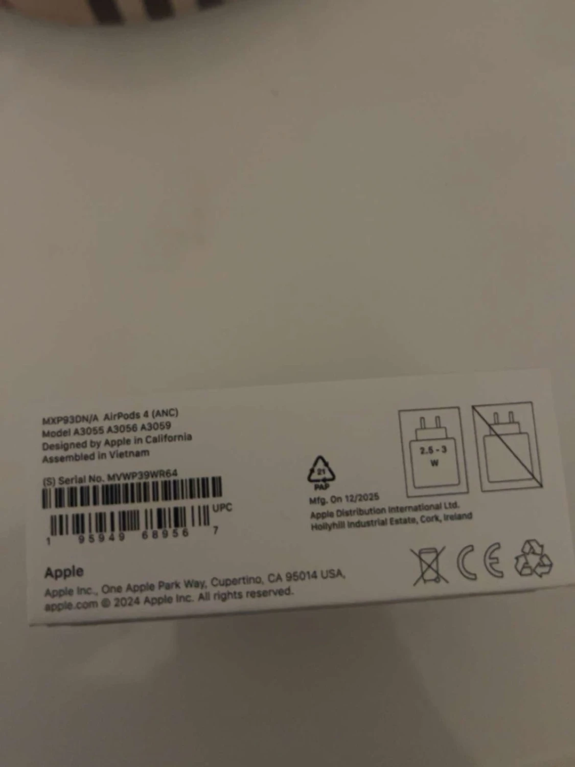 Apple AirPods 4 (ANC) - 3