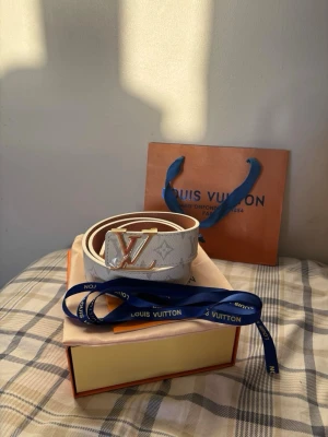 Louis vuttion bälte  - Helt nytt bälte väldigt fint 