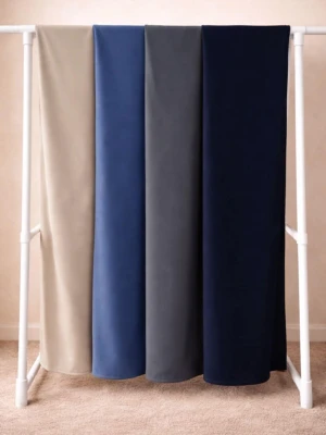 Bomull Jersey hijab  - Jersey hijab i ett mycket mjukt och tjockt material som håller hijaben pa plats och behåller sin form under hela dagen. För beställning kontakta oss!  حجاب جيرسي مصنوع من خامة ناعمة وسميكة تساعد على ثبات الحجاب والحفاظ على شكله طوال اليوم. 