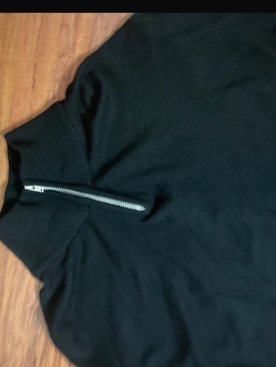 Svart stickad tröja med dragkedja - 3