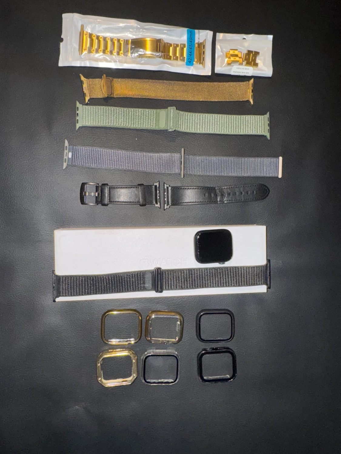 Apple Watch Series 9 45mm med org.kartong/armband/laddare + flera extra skydd och armband - 3