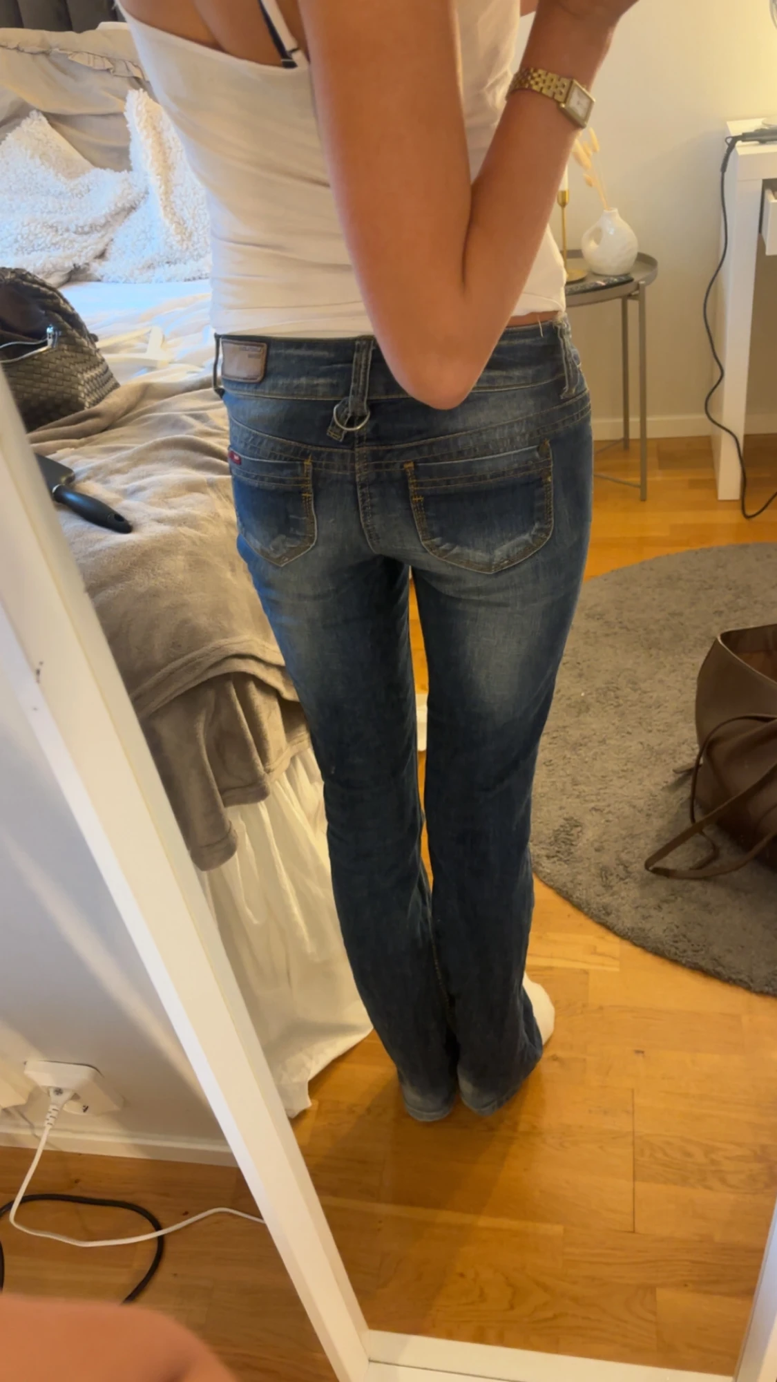Blå bootcut jeans med låg midja - 1