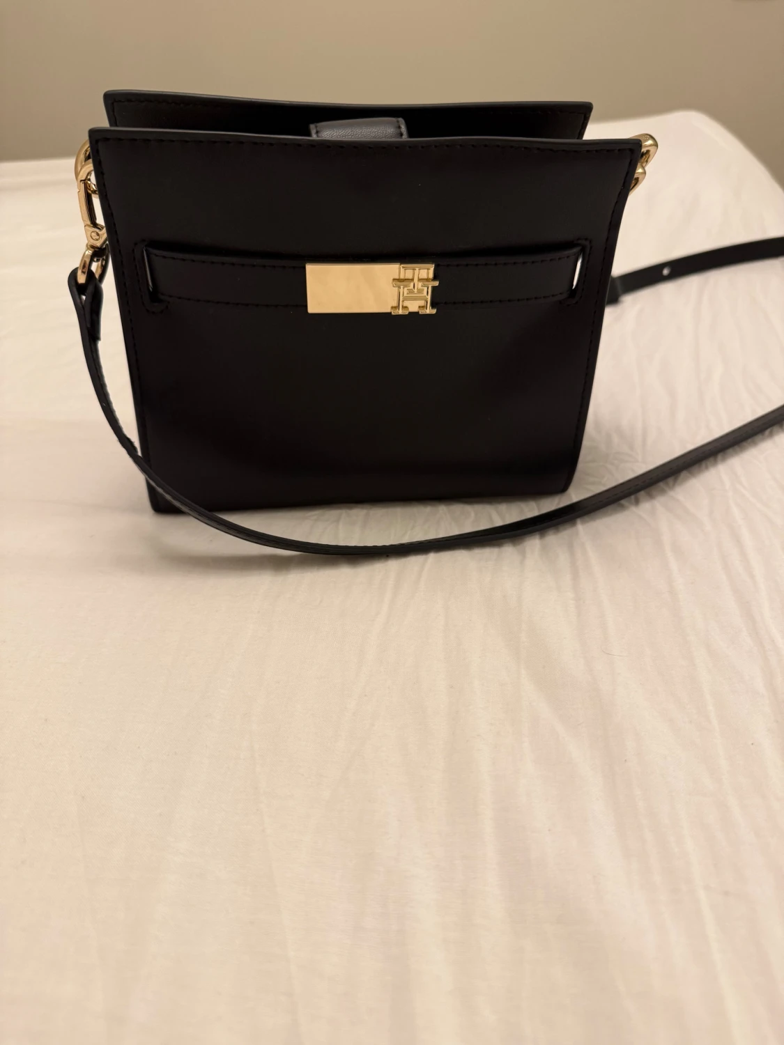 Tommy hilfiger väska  - 1