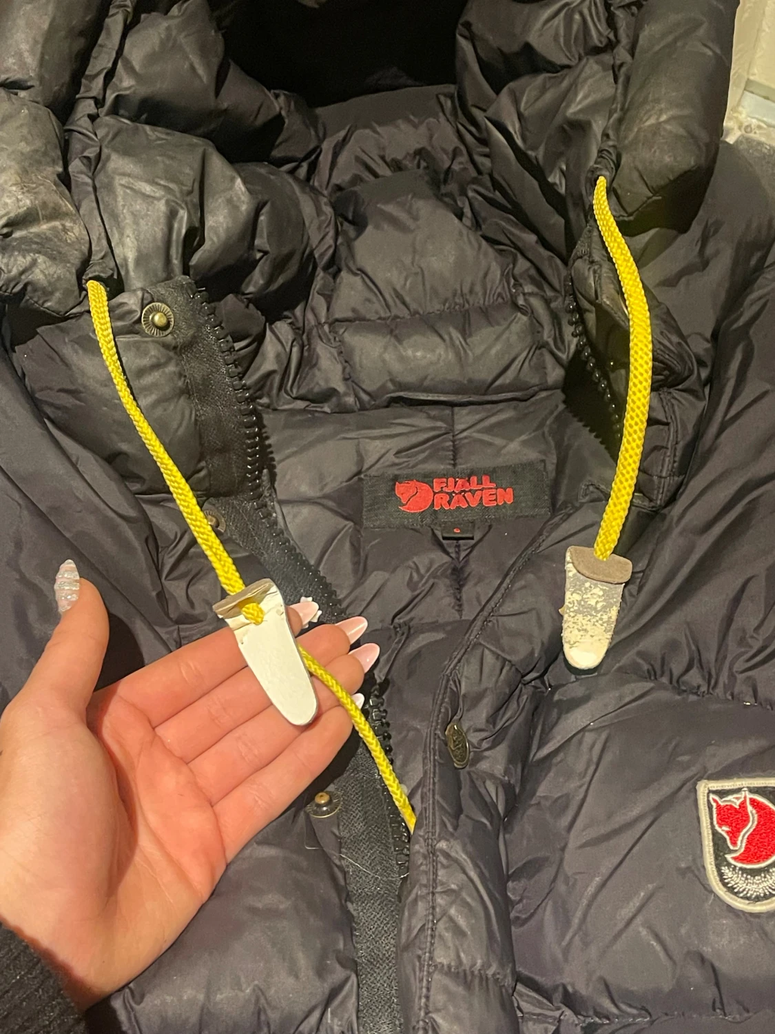 Svart dunjacka Fjällräven S - 3