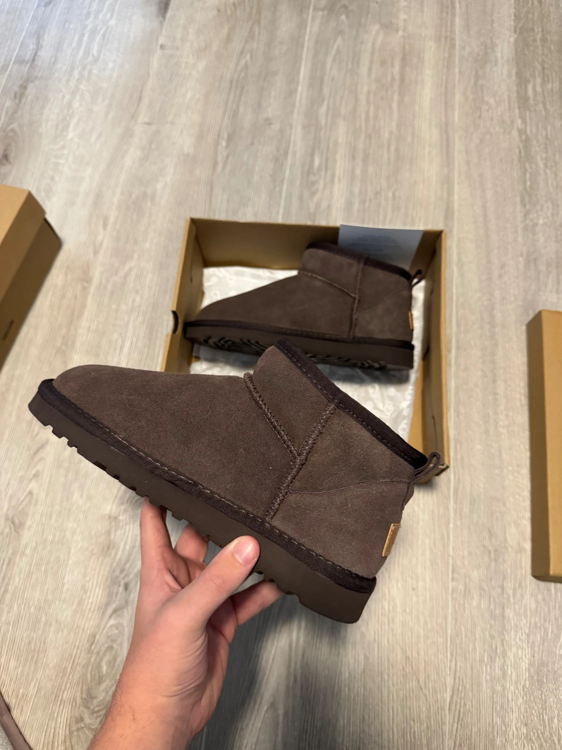 UGG MINI / MOCHA  - 1