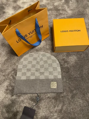 Mössa - Helt ny, aldrig använd! Priset går att diskutera!