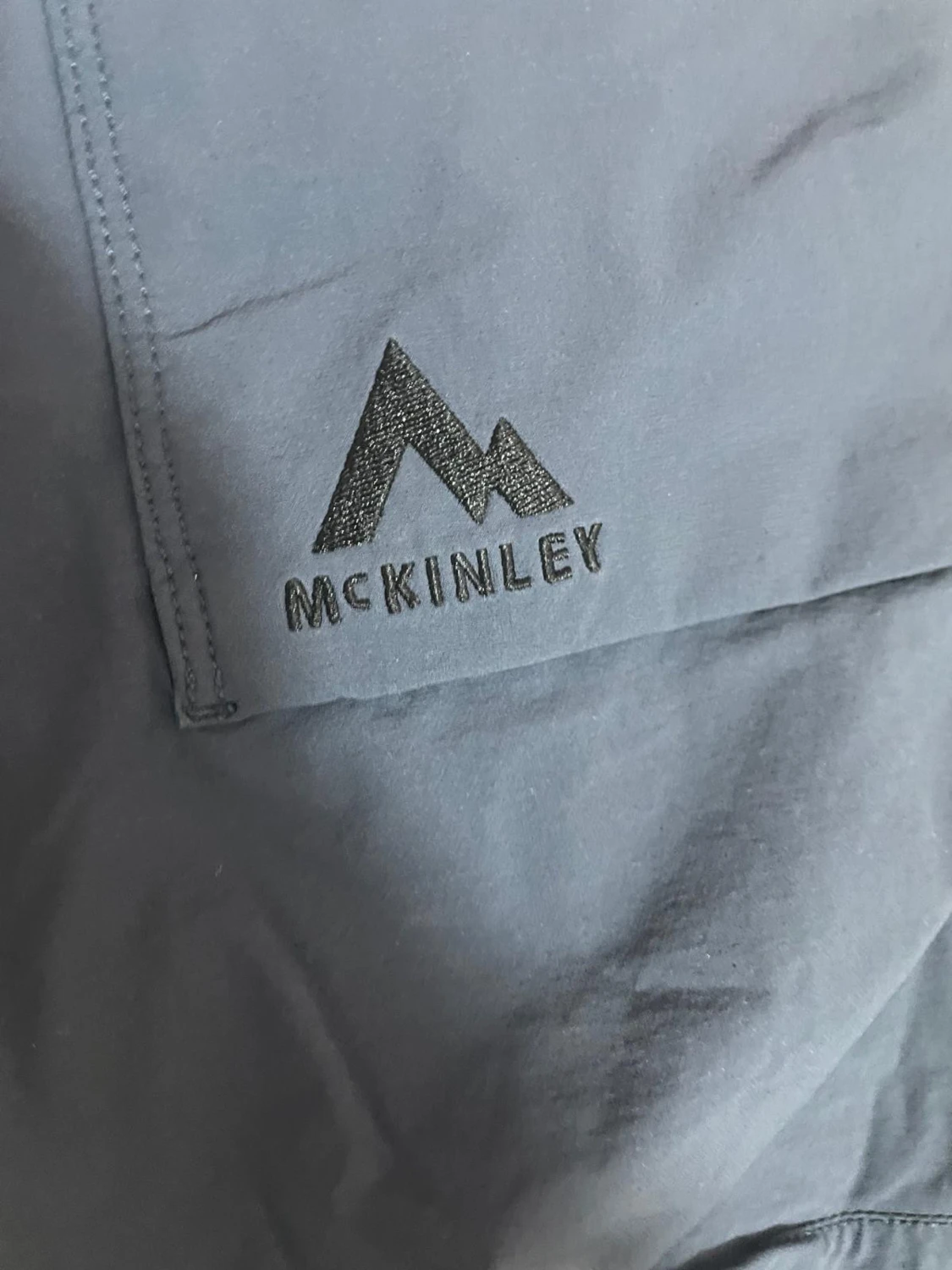Mörkblå cargopants från McKinley - 1