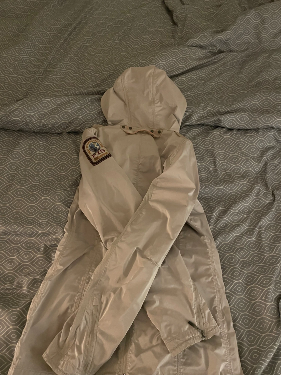 Beige vindjacka från Parajumpers S - 2