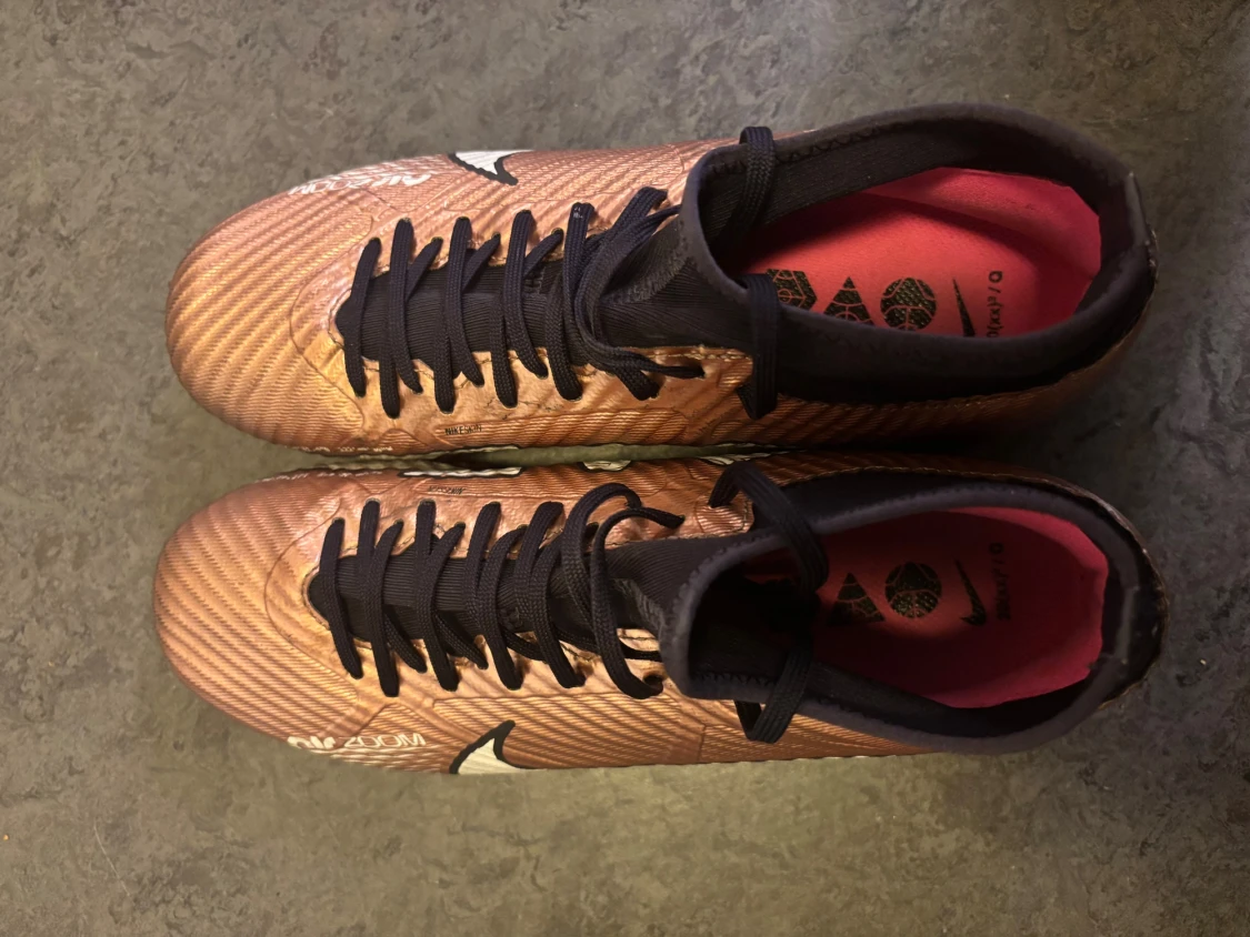 Nike Mercurial Zoom fotbollsskor - 1