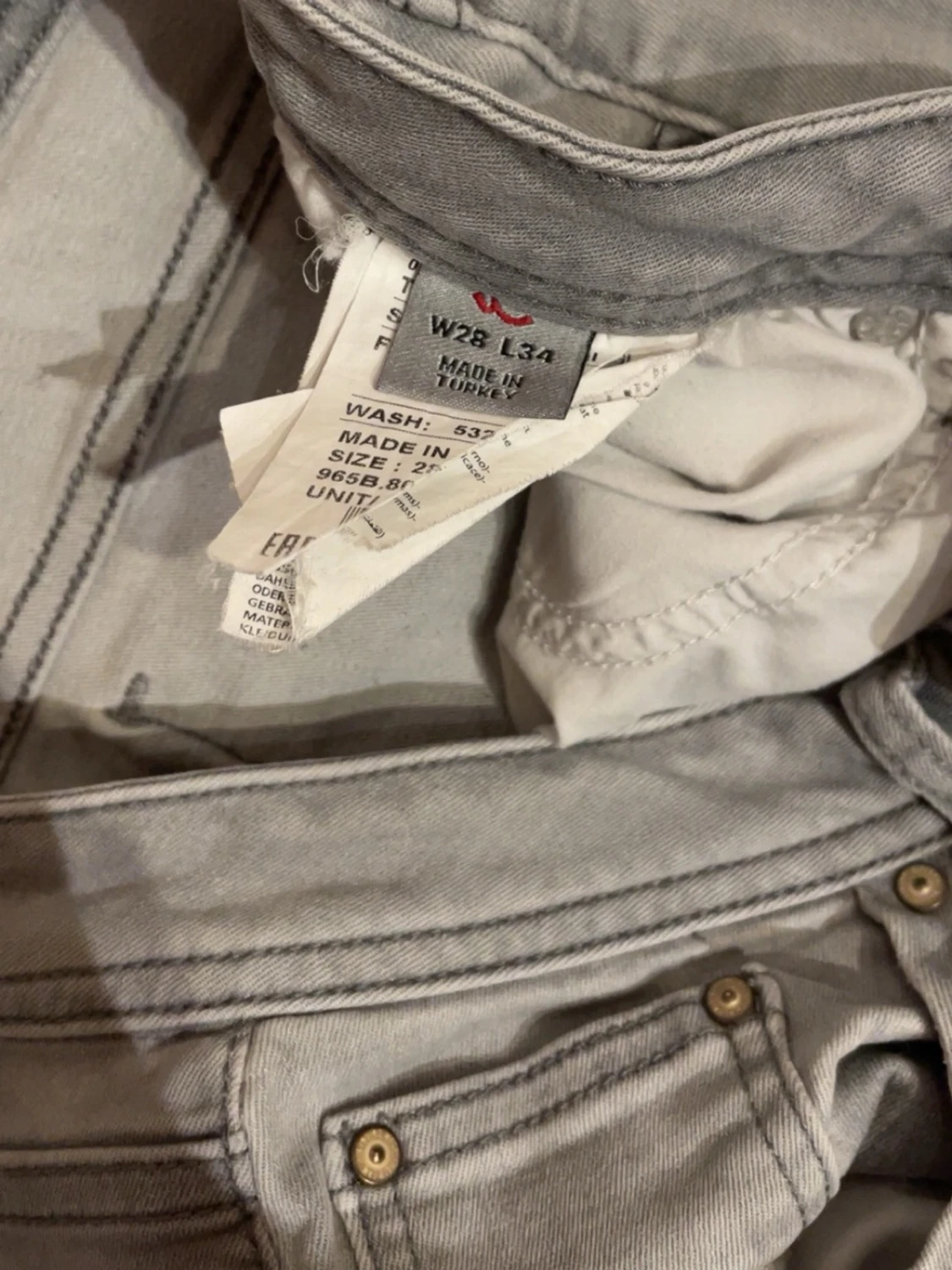 Gråa jeans från LTB Valerie W28 L34 - 2