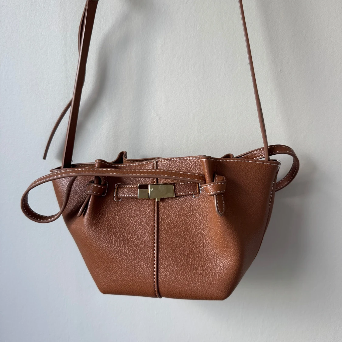 Brun väska  - 1