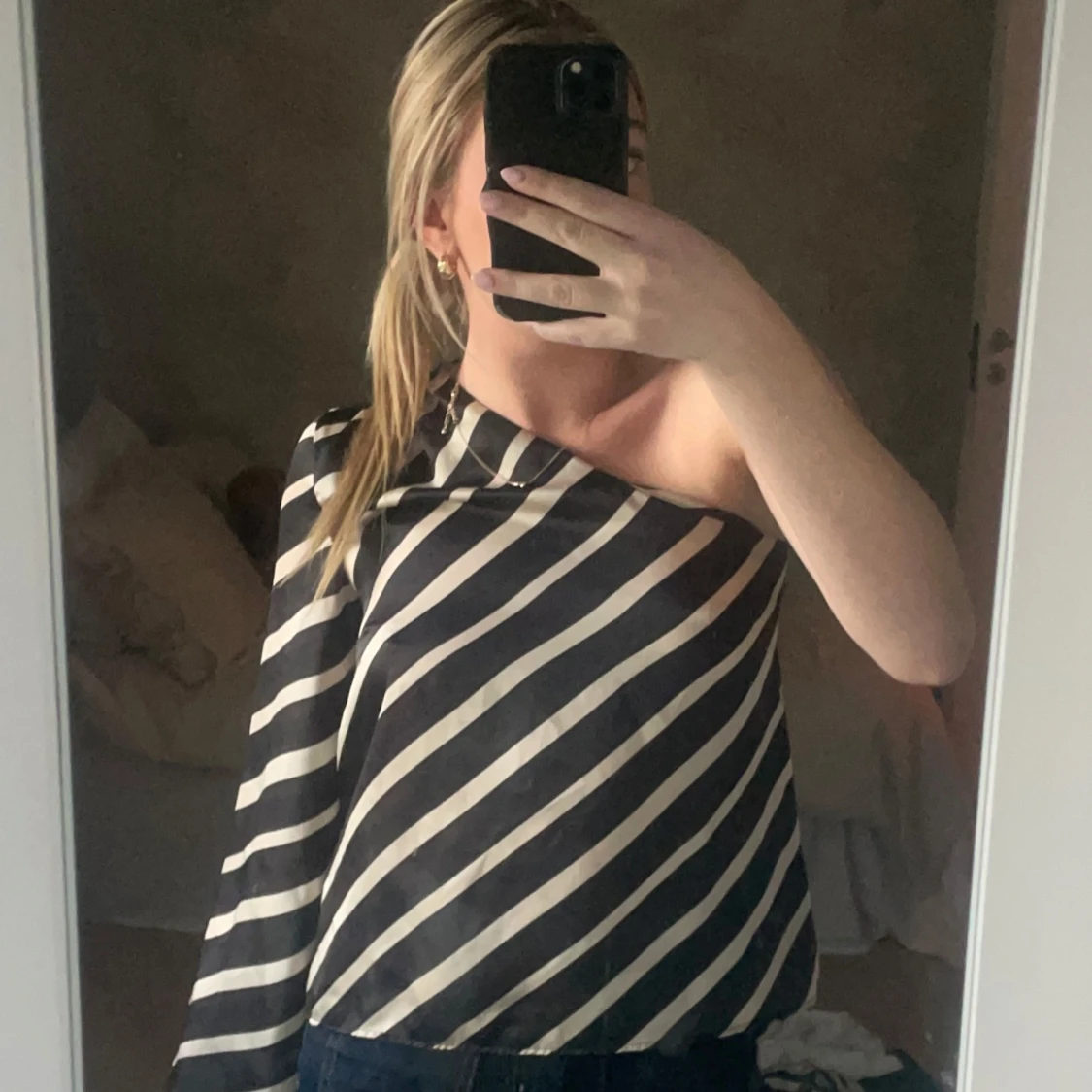 Randig one shoulder topp från H&M - 1