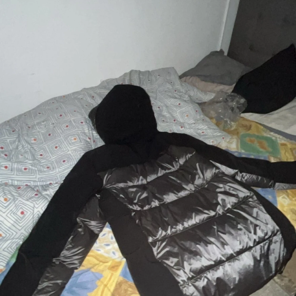 Svart dunjacka Sail Racing med huva - 1